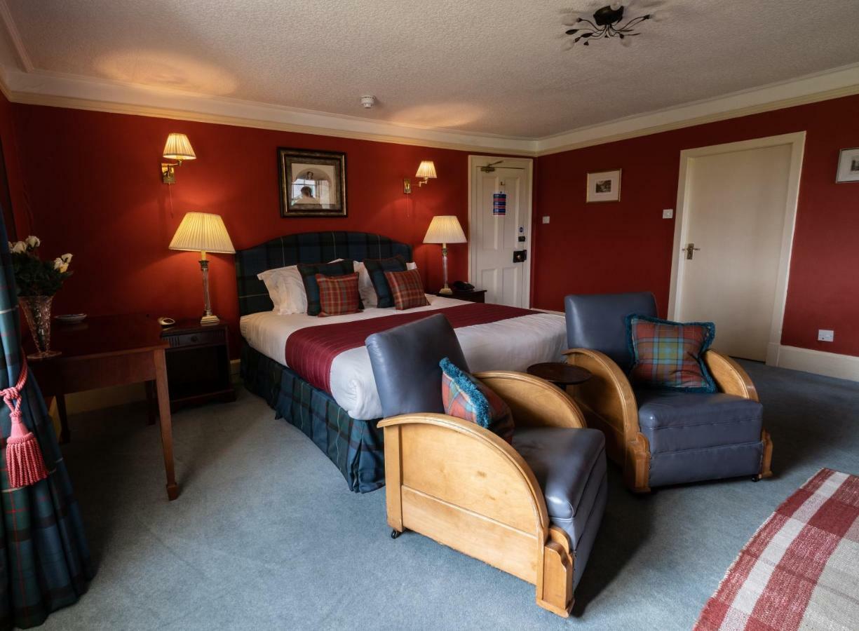 Altnaharra Hotel Лерґ Екстер'єр фото